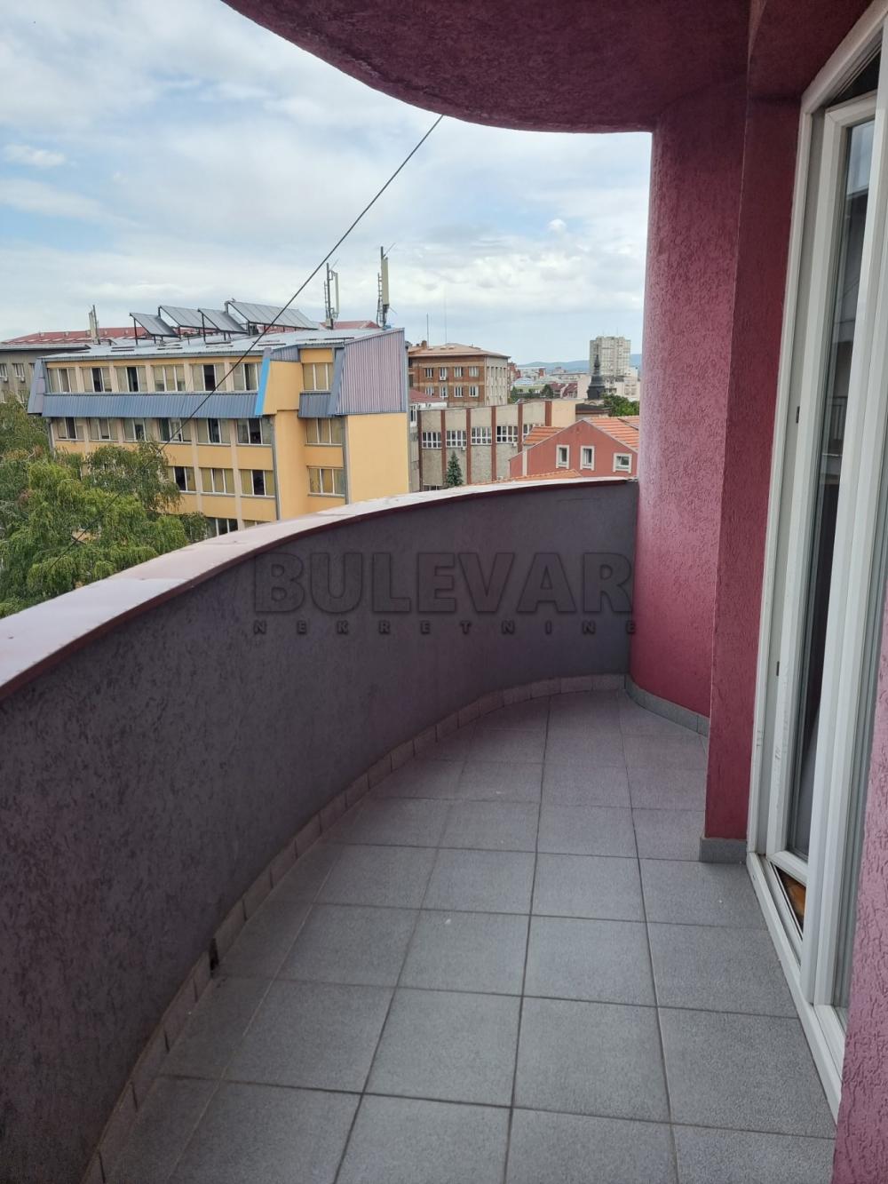 Slika 8 - Jugovićeva, Troiposoban stan za izdavanje, 72m2, 450€