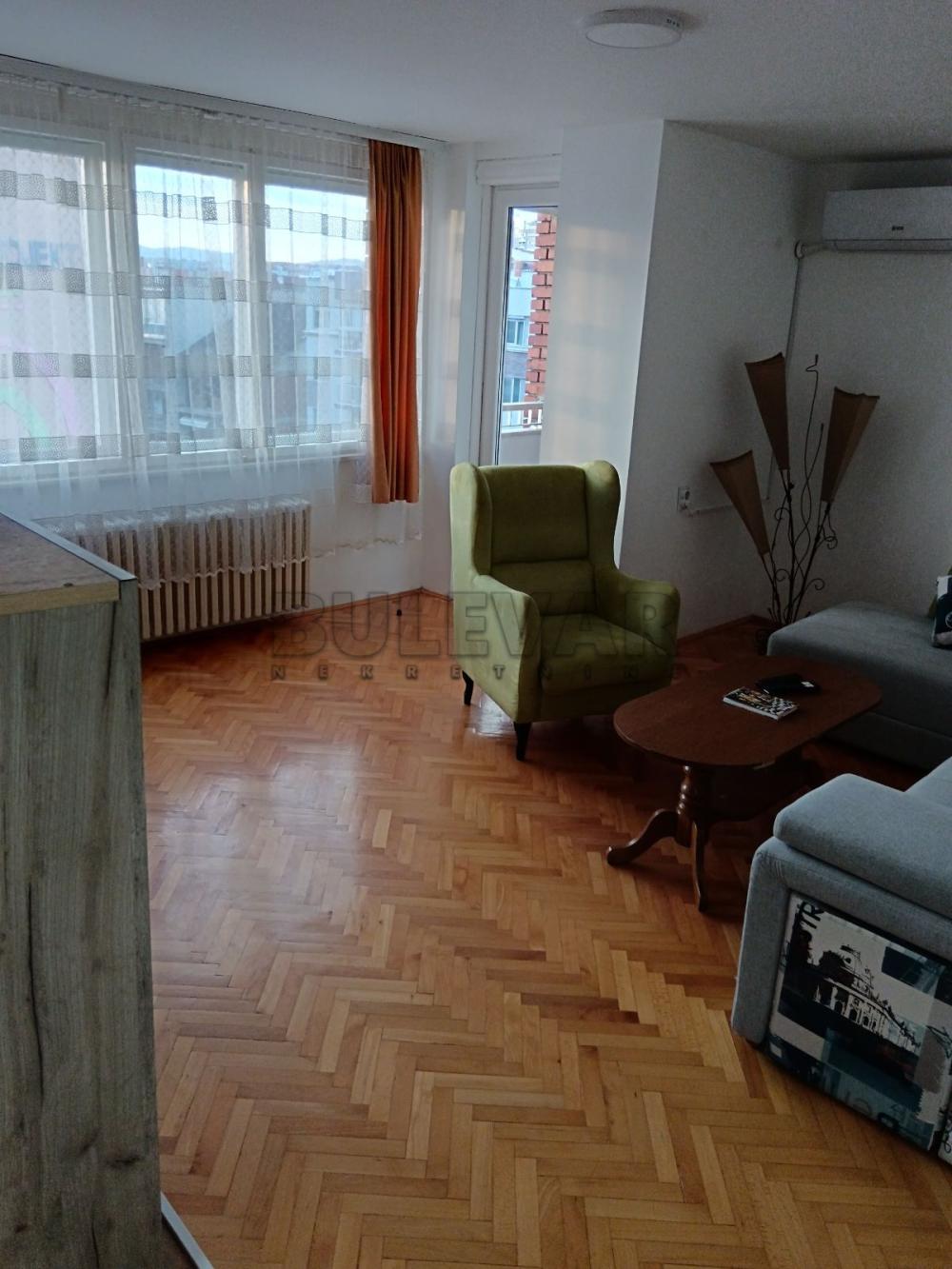 Slika 2 - Bulevar dr Zorana, Dvosoban stan za izdavanje, 54m2, 400€