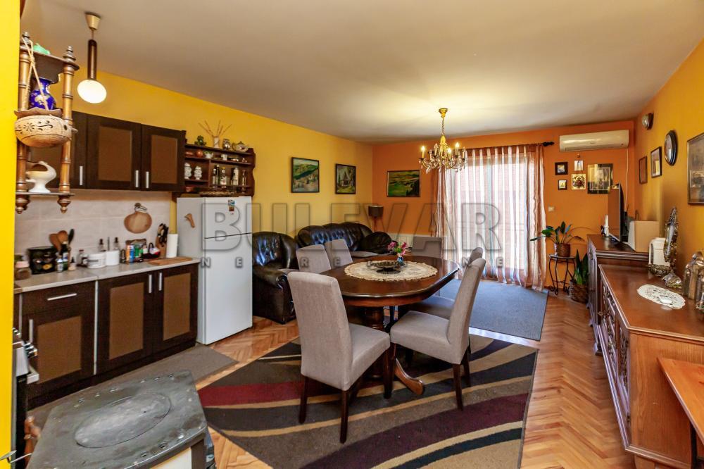 Glavna slika -Palmotićeva,  Kuća na prodaju, 300m2, 250.000€