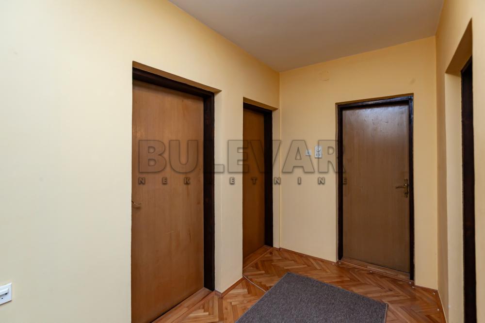 Slika 10 - Palmotićeva,  Kuća na prodaju, 300m2, 250.000€