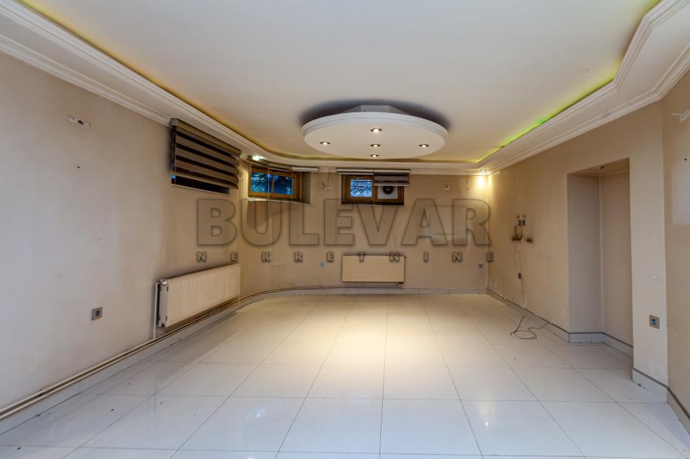 Slika 9 - Cara Dušana, Četvorosoban stan na prodaju, 231m2, 390.000€