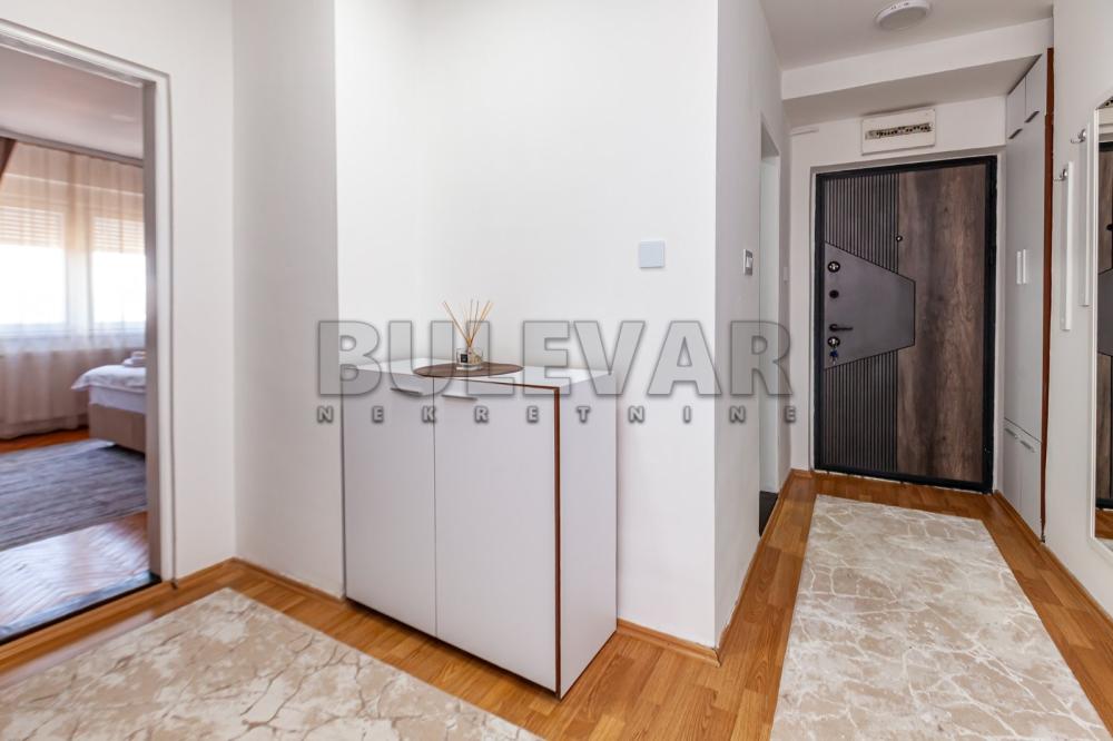 Slika 9 - Božidarčeva, Četvorosoban stan na prodaju, 82m2, 140.000€