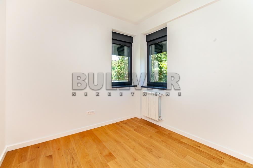 Slika 8 - Stevana Sremca, Troiposoban stan na prodaju, 91m2, 197.200€