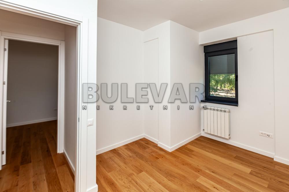 Slika 7 - Stevana Sremca, Troiposoban stan na prodaju, 91m2, 197.200€