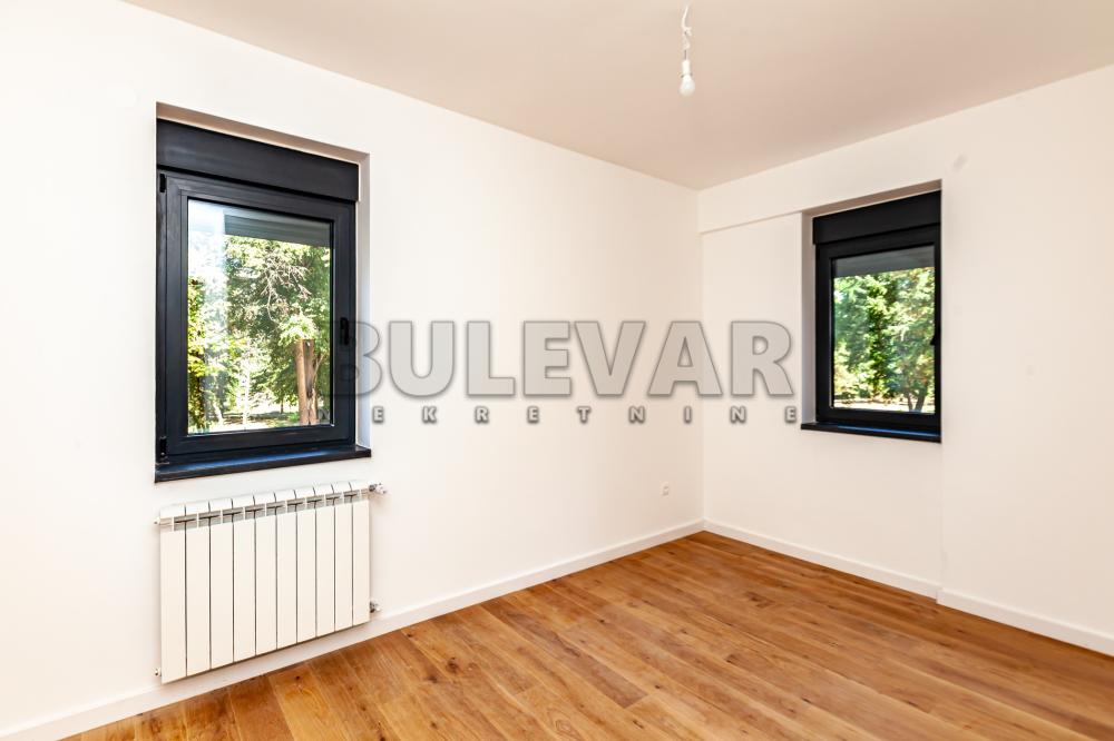 Slika 11 - Stevana Sremca, Četvorosoban stan na prodaju, 98m2, 212.850€