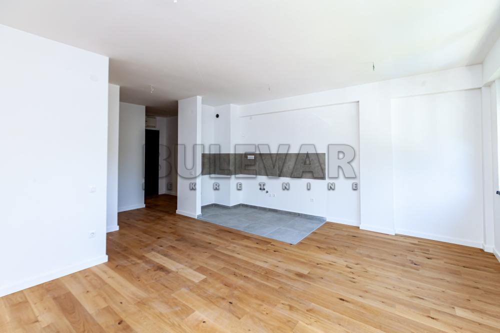 Slika 3 - Stevana Sremca, Dvoiposoban stan na prodaju, 66m2, 143.050€