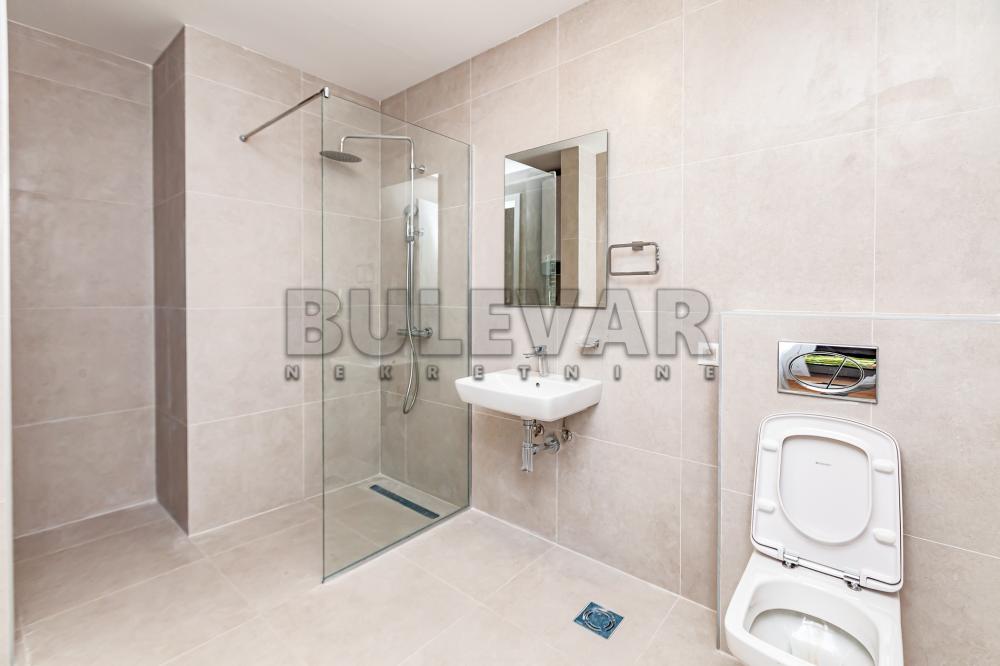 Slika 8 - Stevana Sremca, Troiposoban stan na prodaju, 91m2, 197.200€