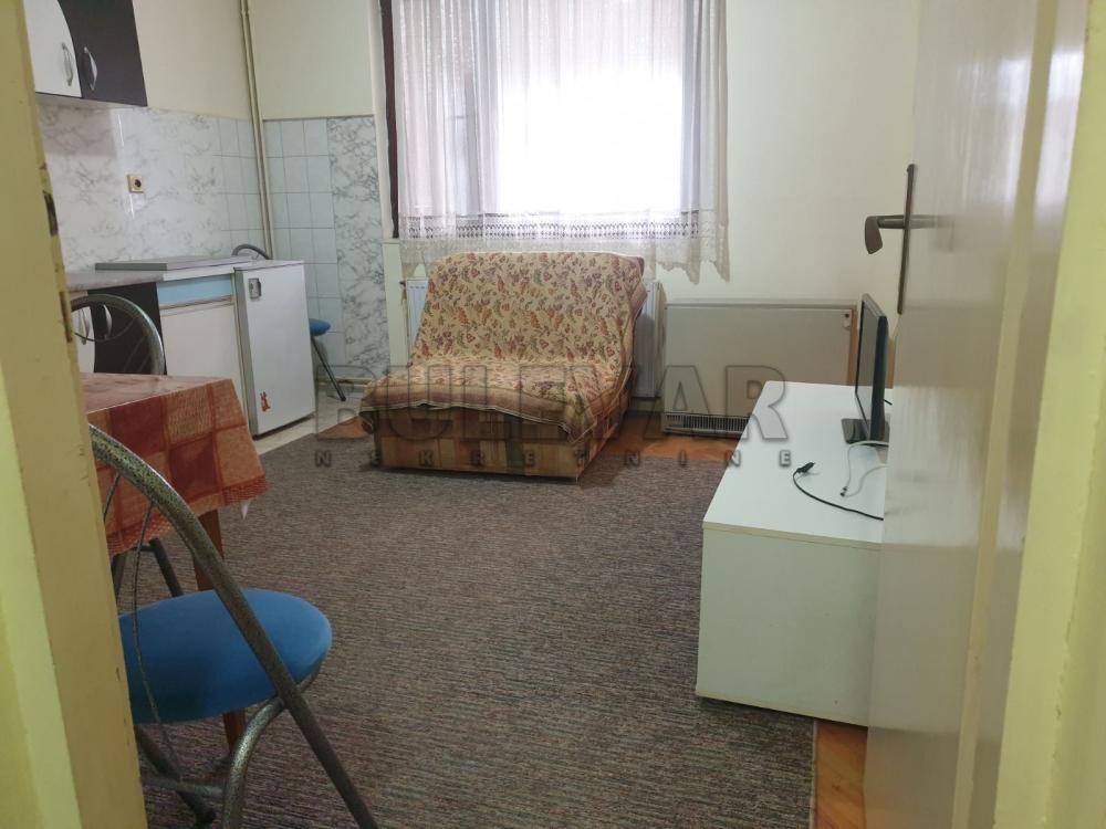 Slika 1 - Patrisa Lumumbe, Jednoiposoban stan na prodaju, 33m2, 66.000€