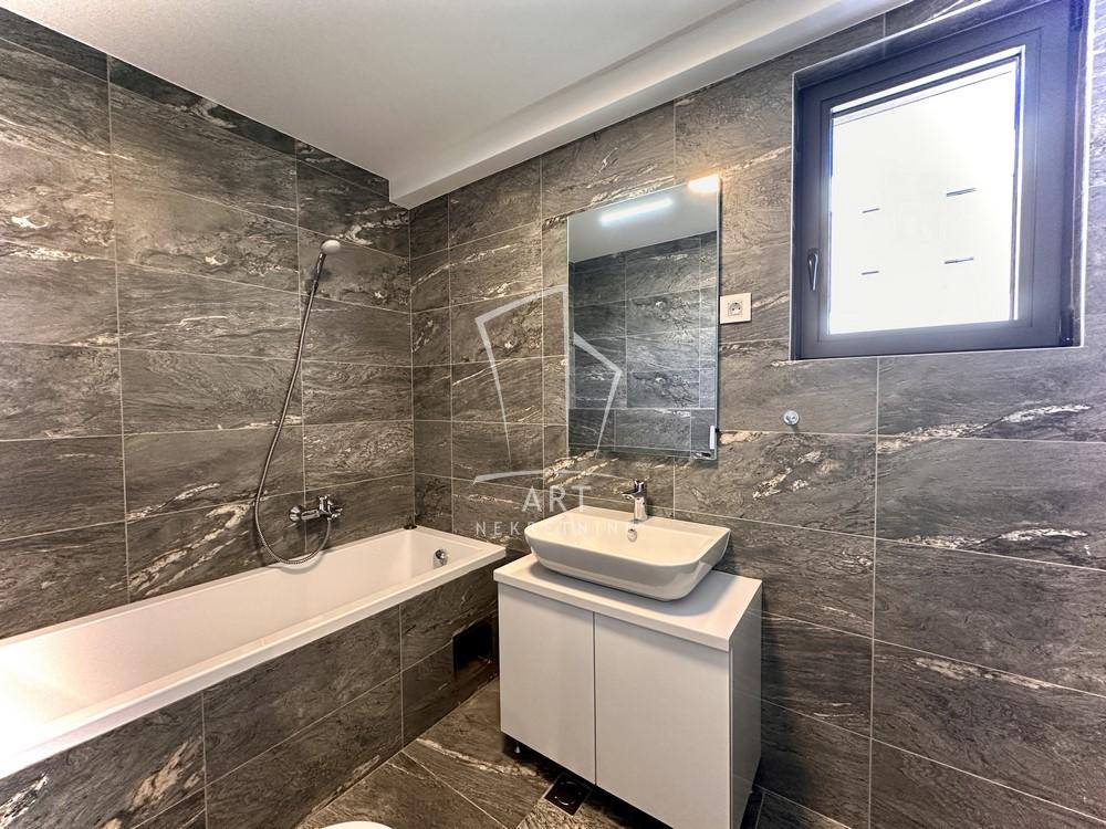 Slika 11 - Vojvode Stepe, Trosoban stan za izdavanje, 84m2, 1.200€