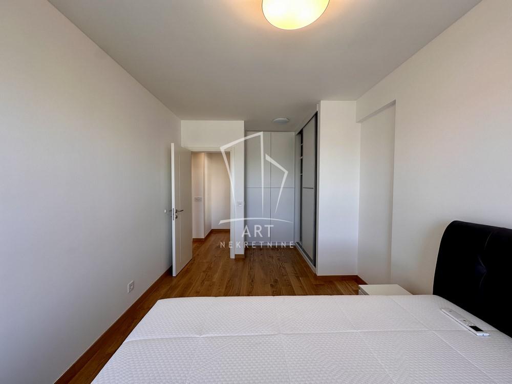 Slika 6 - Vojvode Stepe, Trosoban stan za izdavanje, 84m2, 1.200€