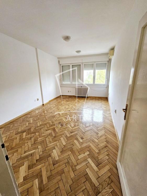 Glavna slika -Birčaninova, Dvoiposoban stan za izdavanje, 70m2, 800€