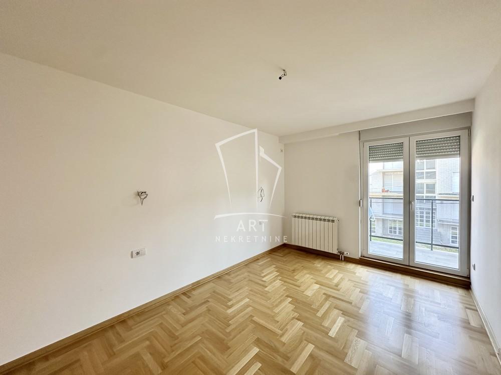 Slika 10 - Slavonskih Brigada, Četvorosoban stan na prodaju, 119m2, 345.000€