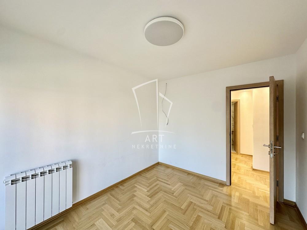 Slika 9 - Slavonskih Brigada, Četvorosoban stan na prodaju, 119m2, 345.000€