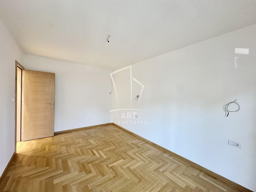 Slika 7 - Slavonskih Brigada, Četvorosoban stan na prodaju, 119m2, 345.000€