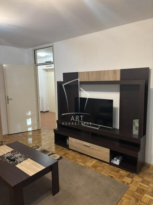 Slika 1 - Gandijeva, Dvosoban stan za izdavanje, 57m2, 550€