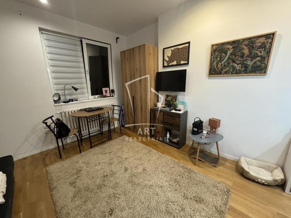 Glavna slika -Majke Jevrosime, Dvosoban stan za izdavanje, 20m2, 400€