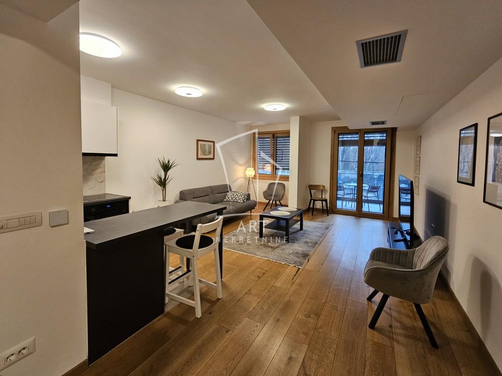 Slika 2 - Jove Ilića, Dvosoban stan za izdavanje, 60m2, 1.250€