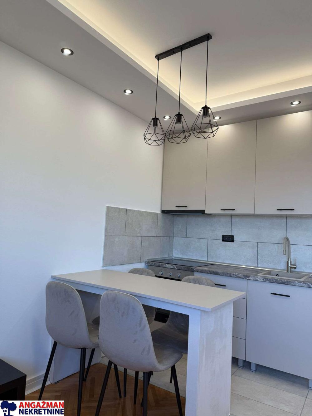 Slika 3 - Zlatiborska, Dvoiposoban stan na prodaju, 52m2, 159.000€