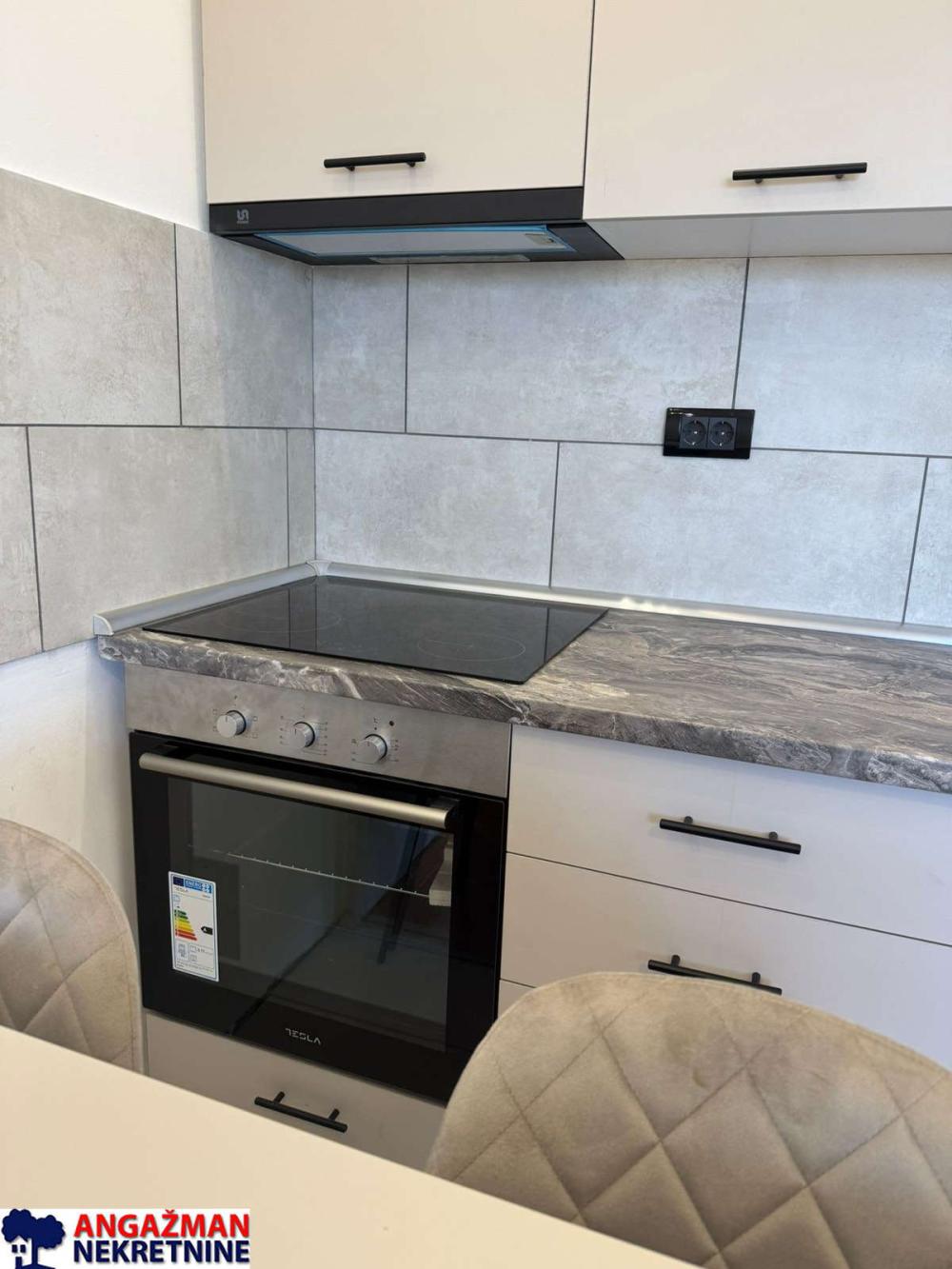 Slika 4 - Zlatiborska, Dvoiposoban stan na prodaju, 52m2, 159.000€