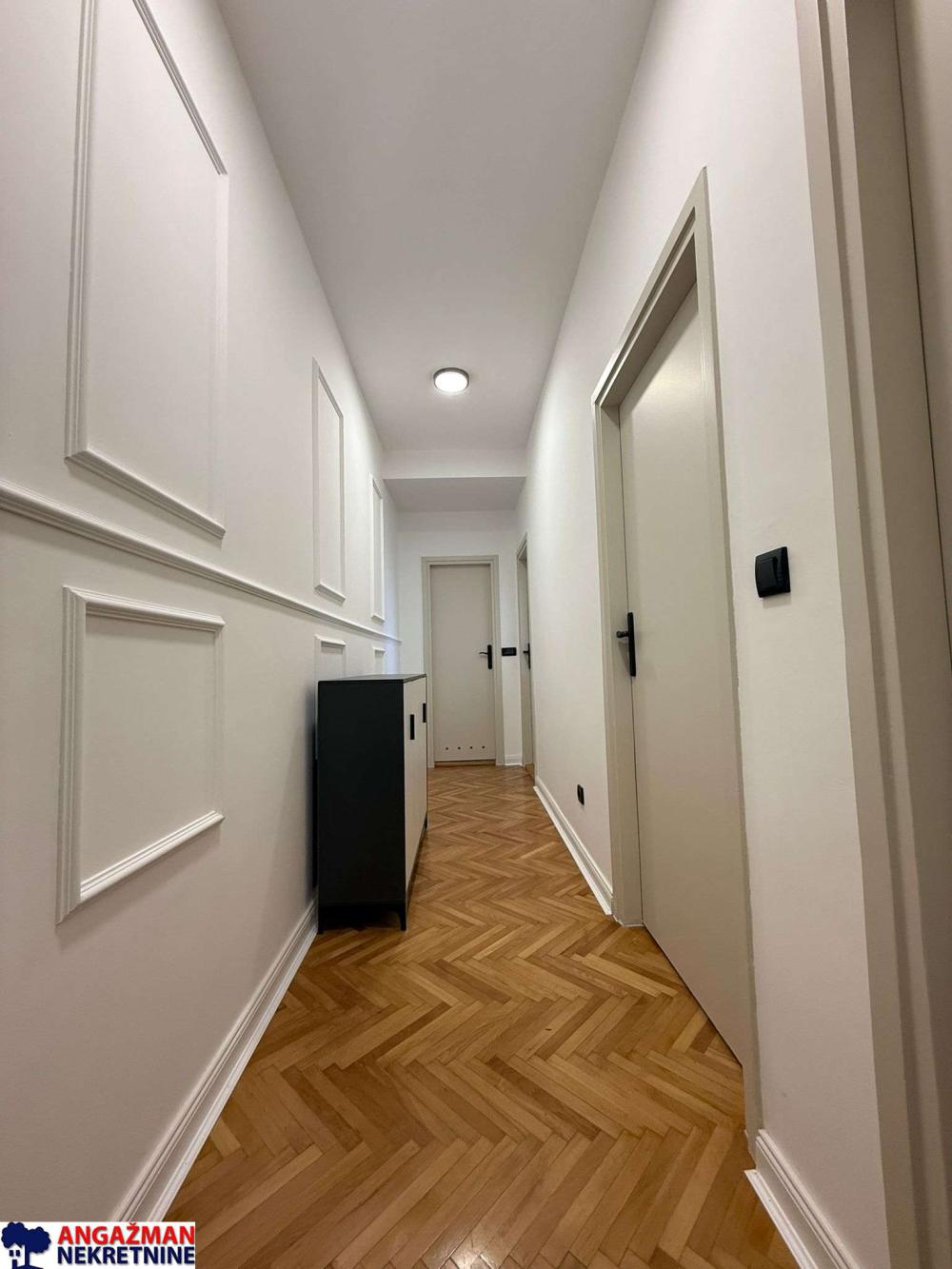 Slika 5 - Zlatiborska, Dvoiposoban stan na prodaju, 52m2, 159.000€