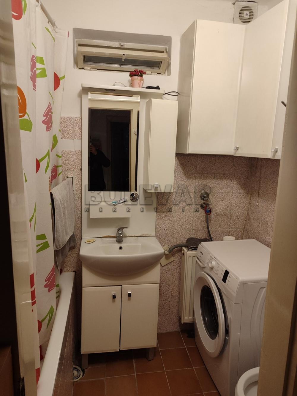 Slika 8 - Božidarčeva, Trosoban stan na prodaju, 56m2, 95.000€