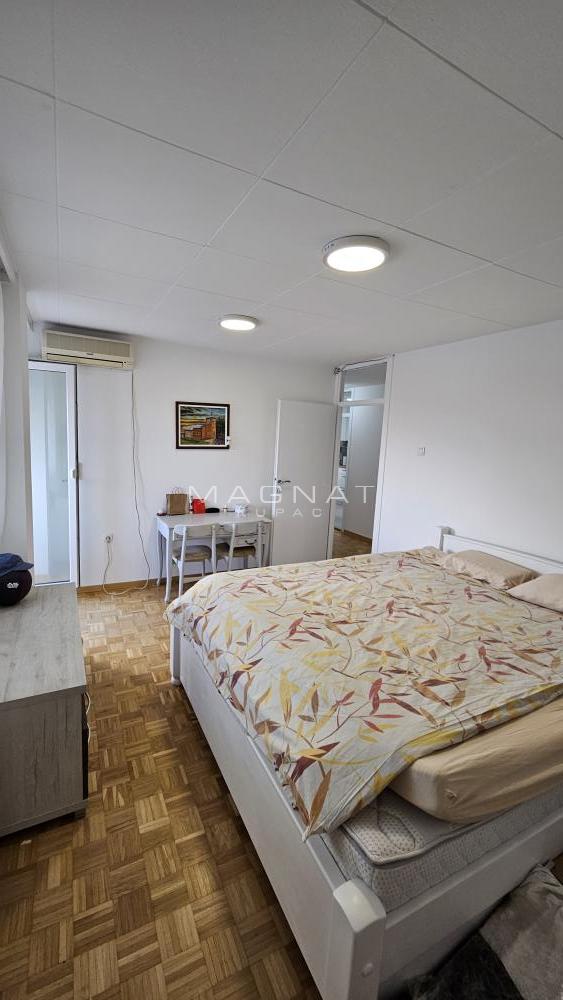 Slika 9 - Jurija Gagarina, Trosoban stan na prodaju, 90m2, 333.000€