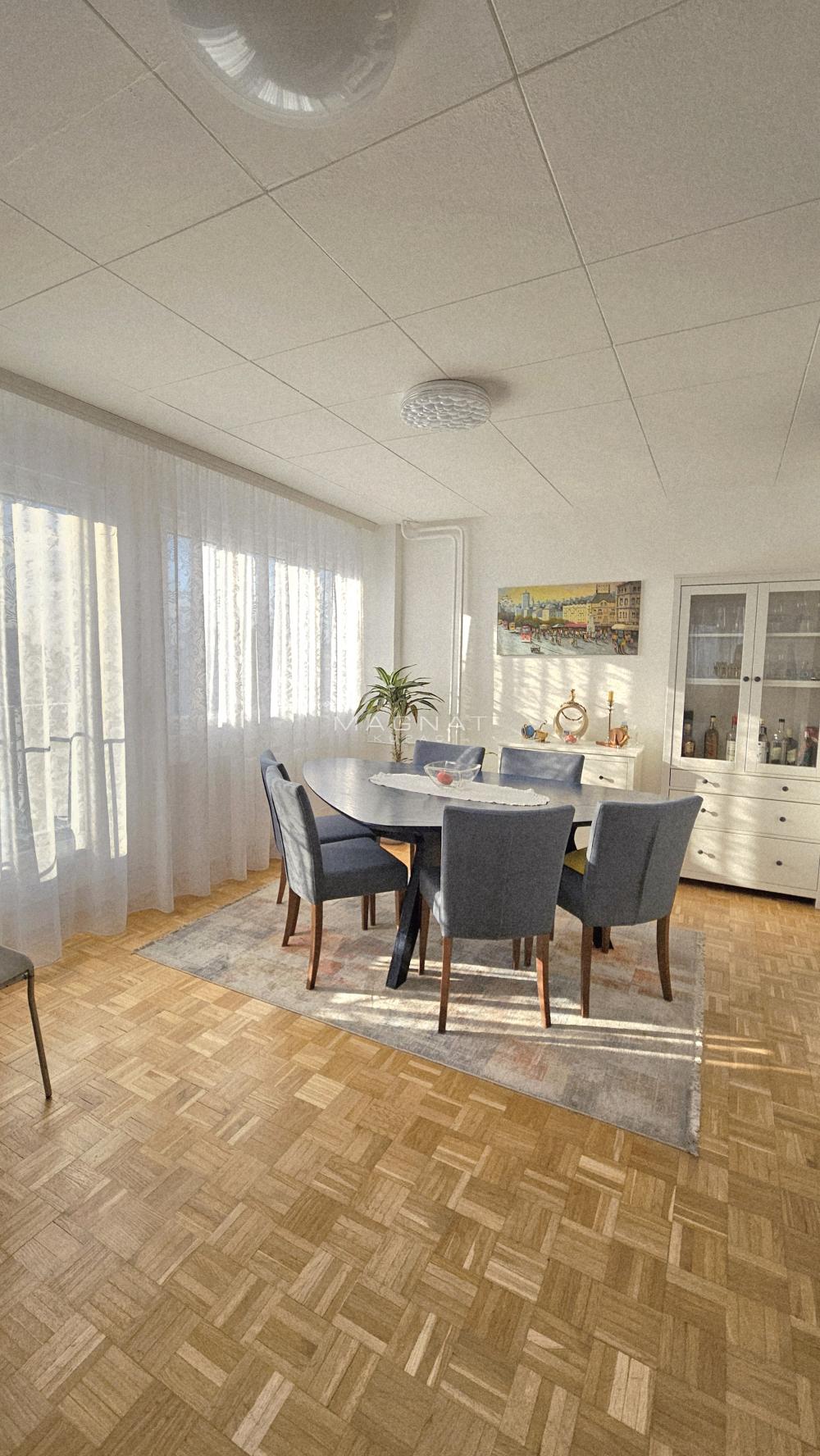 Slika 2 - Jurija Gagarina, Trosoban stan na prodaju, 90m2, 333.000€