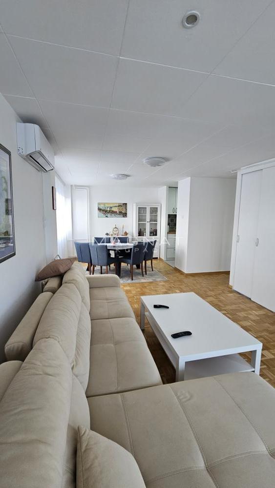 Slika 3 - Jurija Gagarina, Trosoban stan na prodaju, 90m2, 333.000€