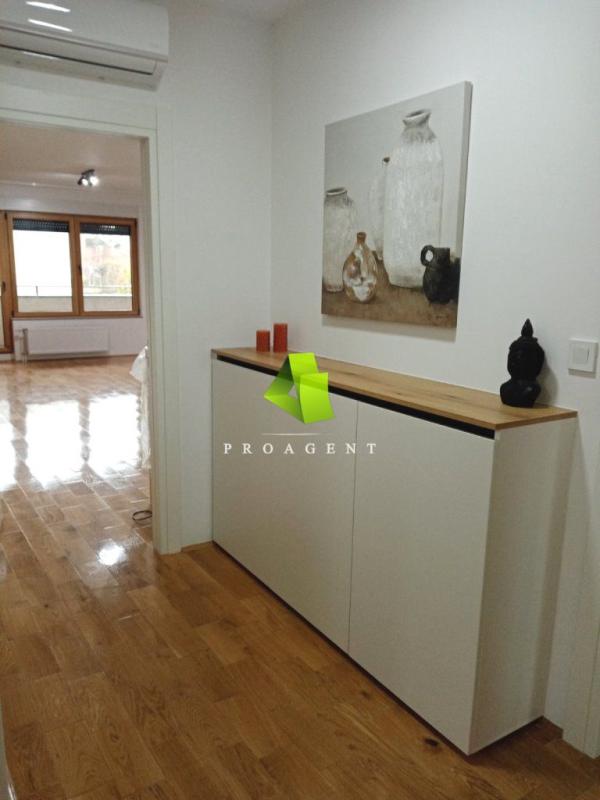 Slika 6 -  Lokal za izdavanje, 93m2, 600€