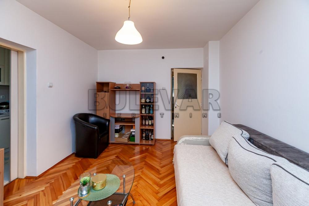 Slika 1 - Dragiše Cvetkovića, Trosoban stan na prodaju, 65m2, 130.700€