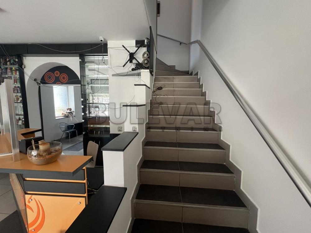 Slika 4 - Vožda Karađorđa,  Lokal za izdavanje, 88m2, 950€