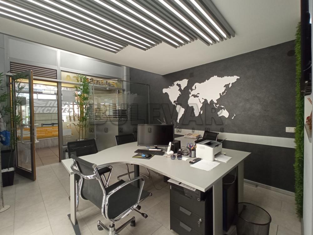 Slika 4 - Obrenovićeva,  Lokal za izdavanje, 23m2, 450€