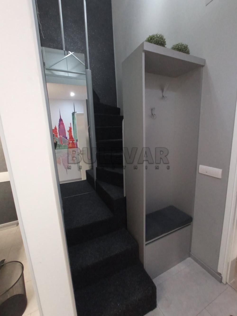 Slika 10 - Obrenovićeva,  Lokal za izdavanje, 23m2, 450€