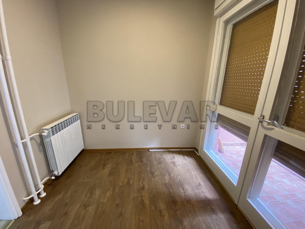 Slika 5 - Prijezdina,  Lokal za izdavanje, 55m2, 400€