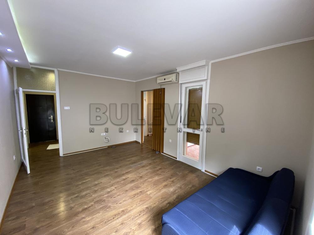 Slika 2 - Prijezdina,  Lokal za izdavanje, 55m2, 400€