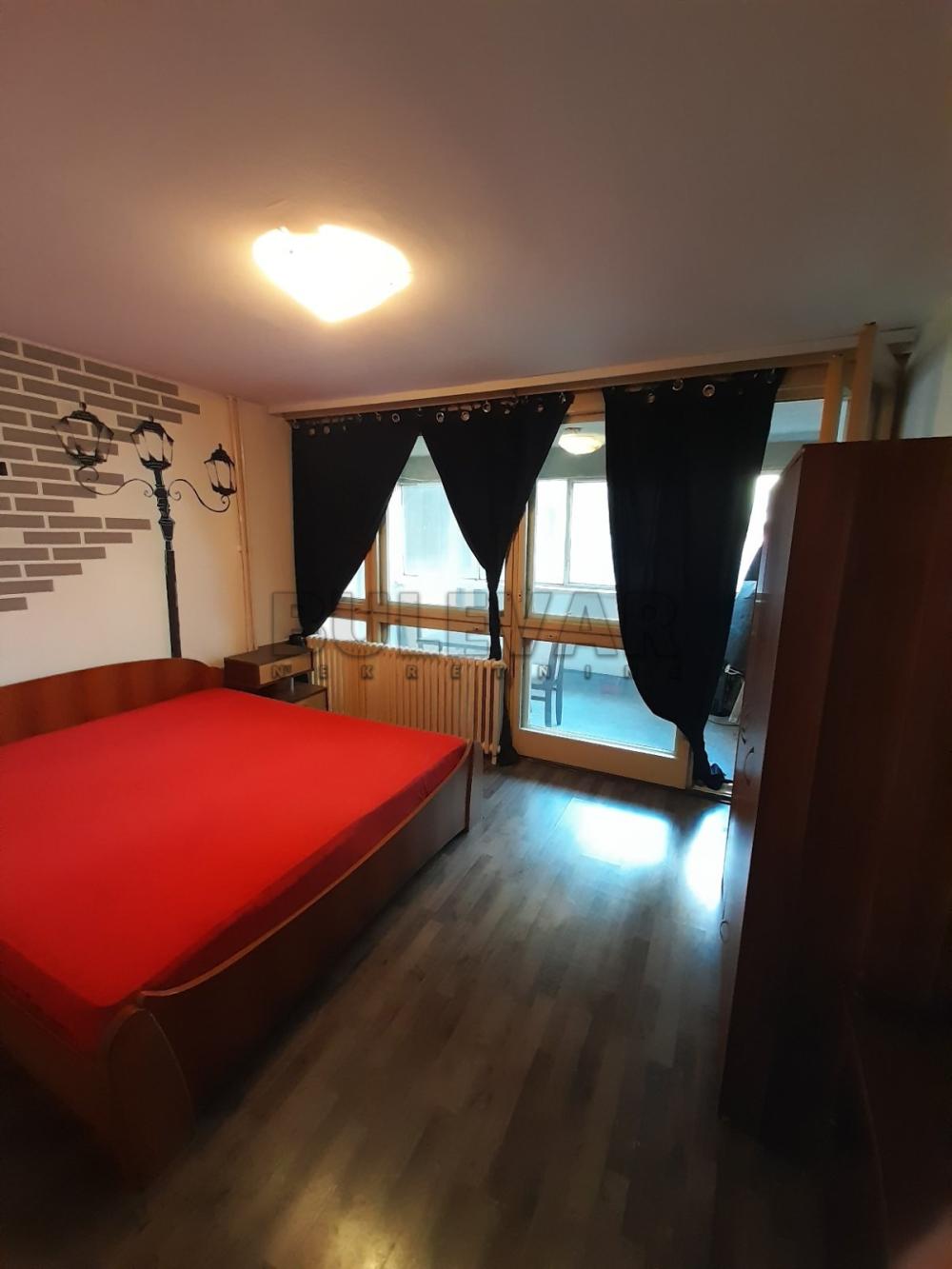 Slika 4 - Vojvode Tankosića,  Lokal za izdavanje, 85m2, 350€
