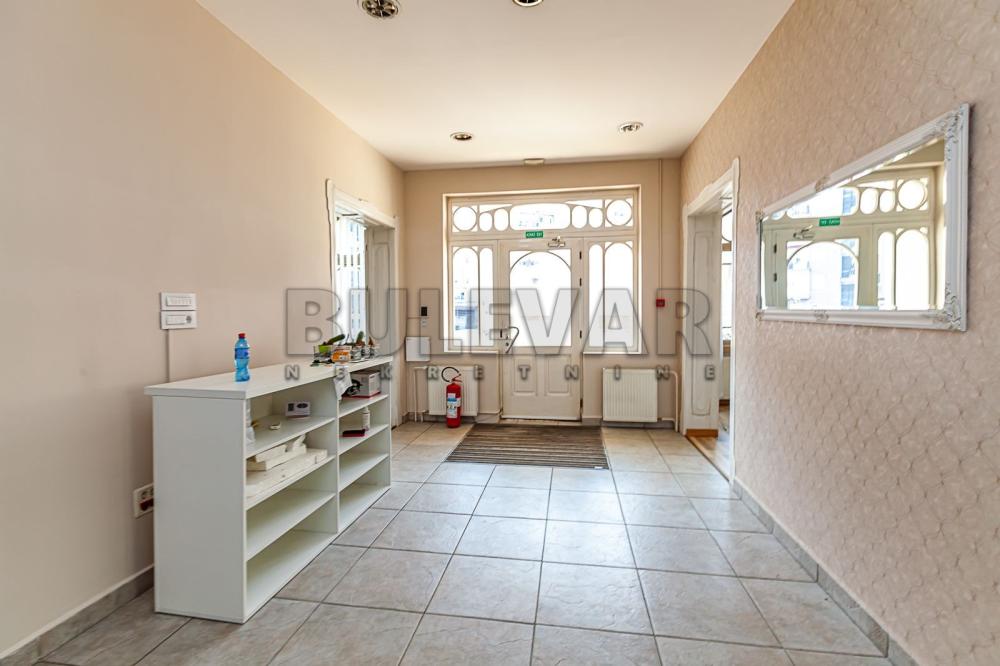 Slika 4 - Nikole Pašića,  Lokal na prodaju, 400m2, 2.000.000€