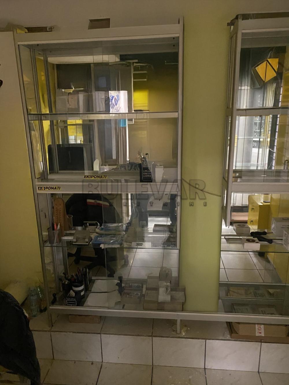 Slika 2 - Obrenovićeva,  Lokal na prodaju, 9m2, 42.000€