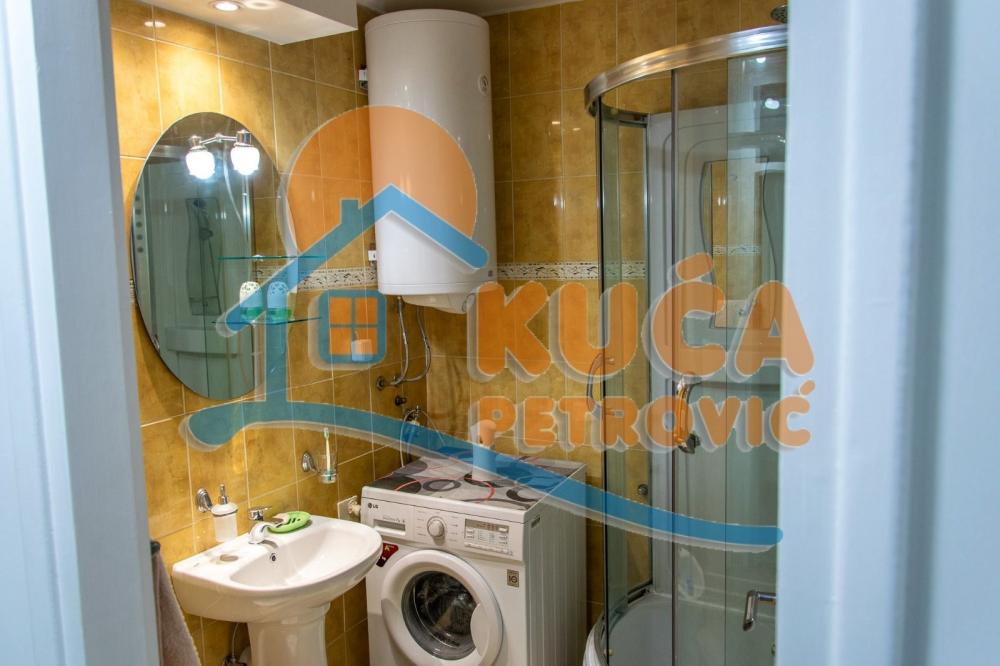 Slika 11 - Vojvode Tankosića, Dvoiposoban stan za izdavanje, 66m2, 400€