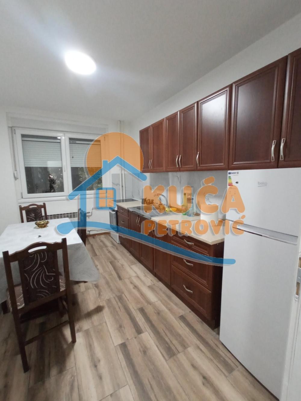 Slika 4 - Bulevar dr Zorana, Dvosoban stan za izdavanje, 42m2, 350€
