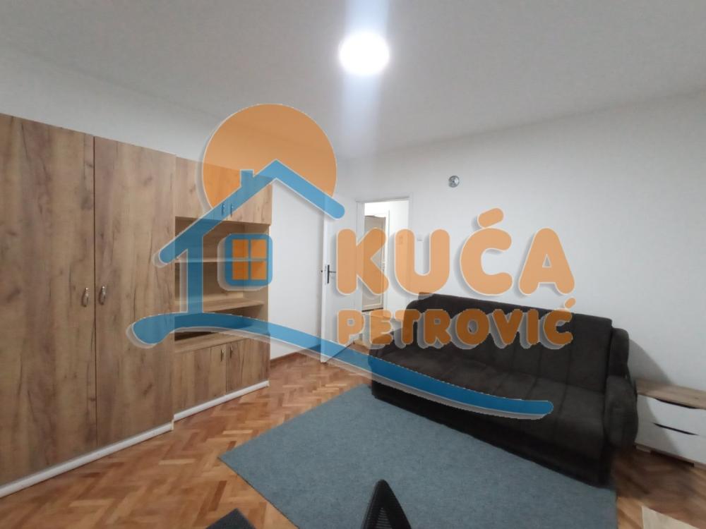 Slika 6 - Bulevar dr Zorana, Dvosoban stan za izdavanje, 42m2, 350€