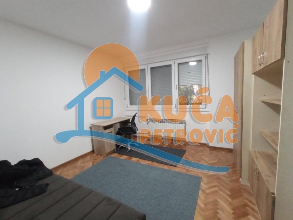 Slika 5 - Bulevar dr Zorana, Dvosoban stan za izdavanje, 42m2, 350€