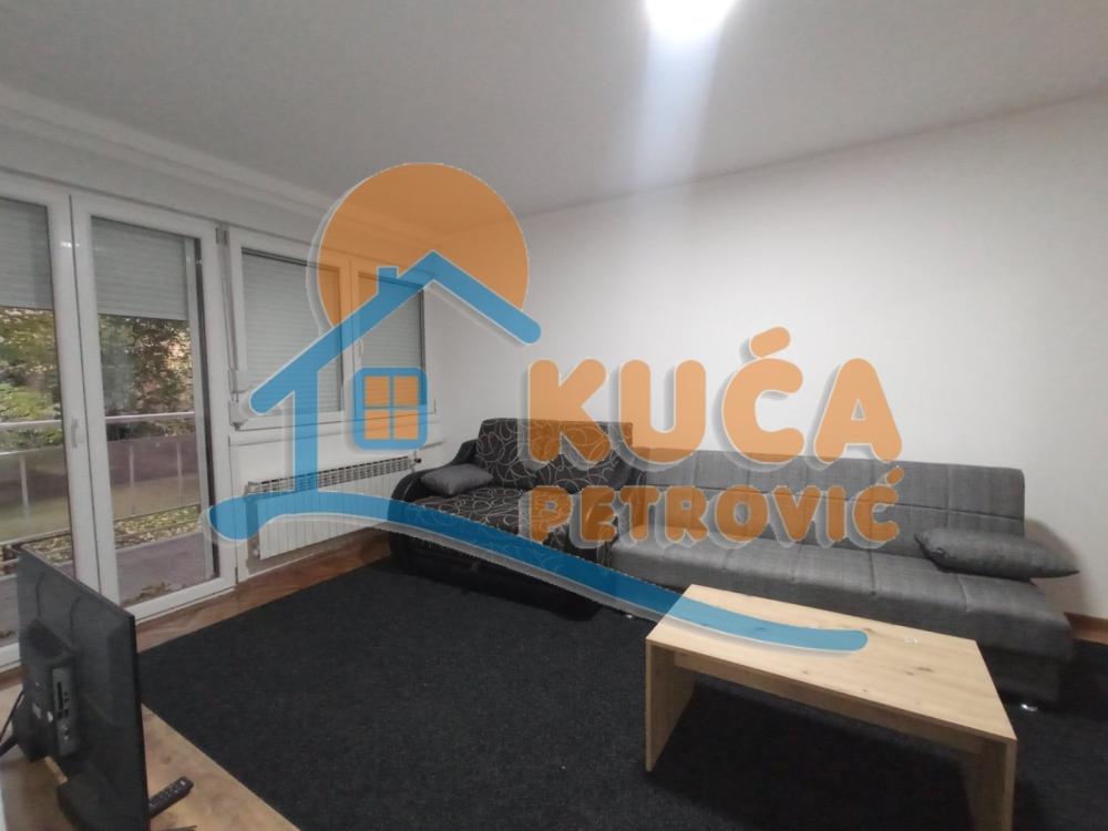 Slika 2 - Bulevar dr Zorana, Dvosoban stan za izdavanje, 42m2, 350€