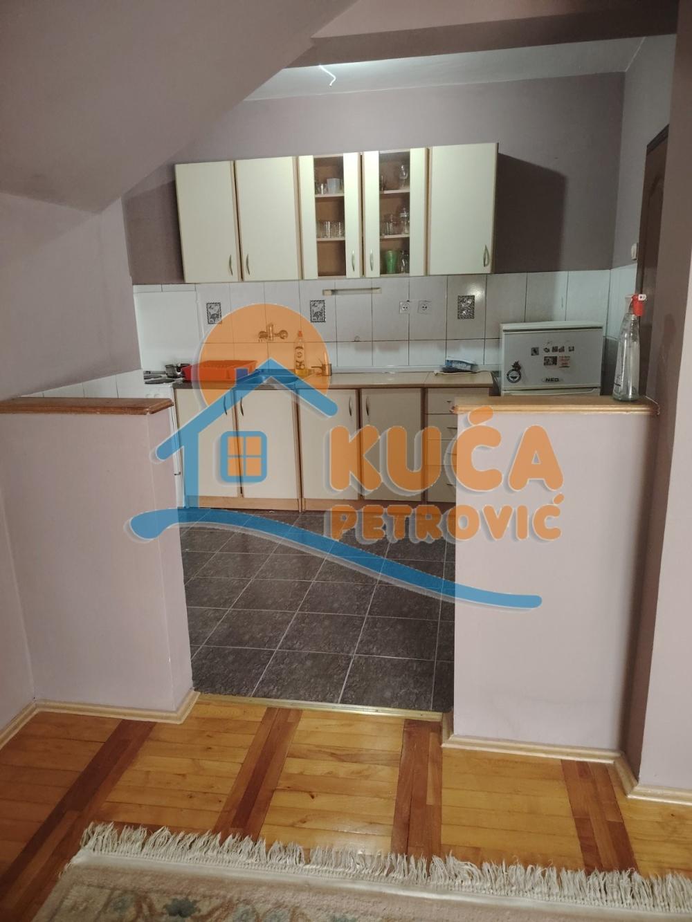 Slika 2 - Dragiše Cvetkovića, Četvorosoban stan za izdavanje, 150m2, 500€