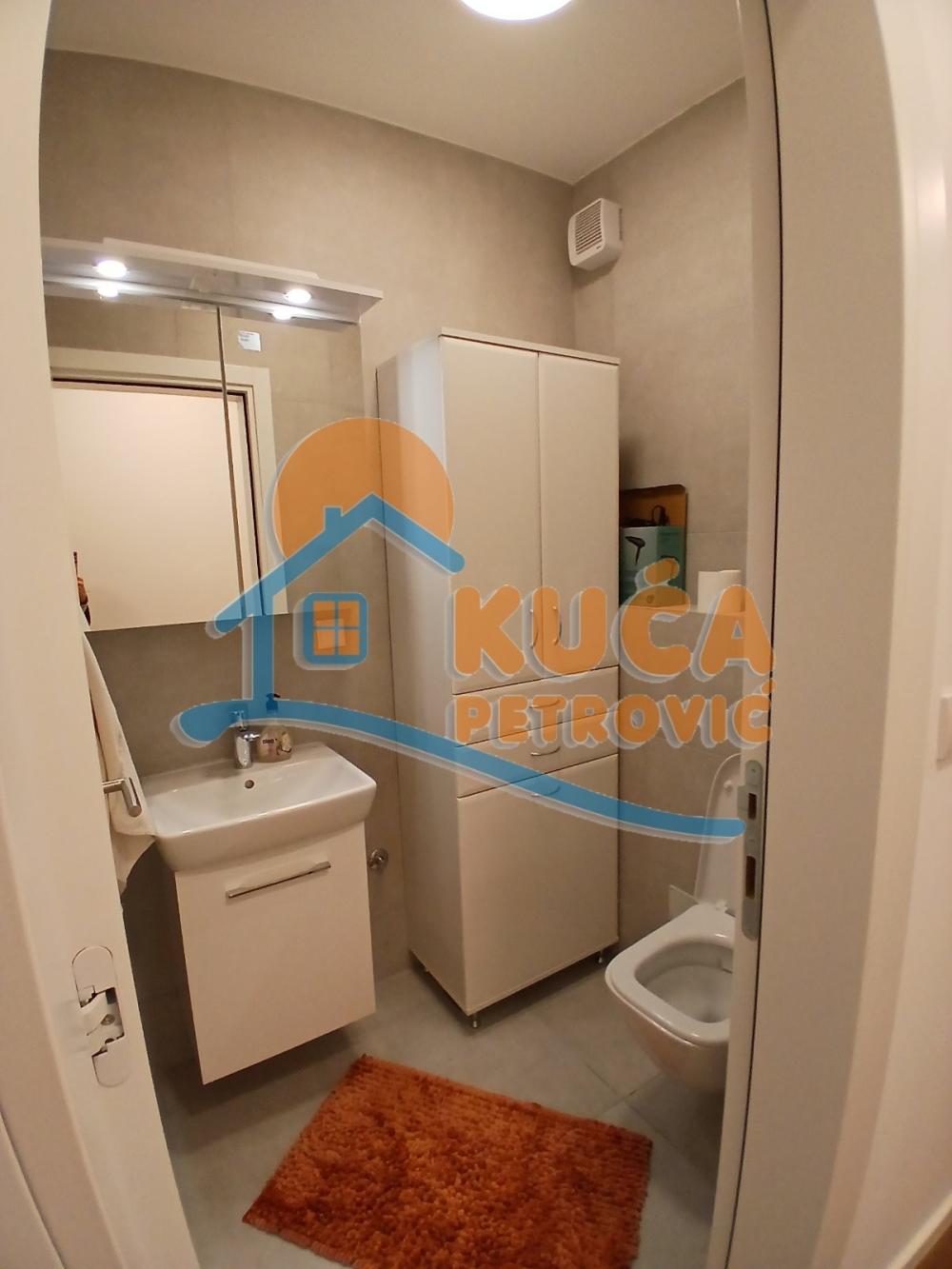 Slika 11 - Blagoja Parovića, Dvoiposoban stan za izdavanje, 76m2, 750€