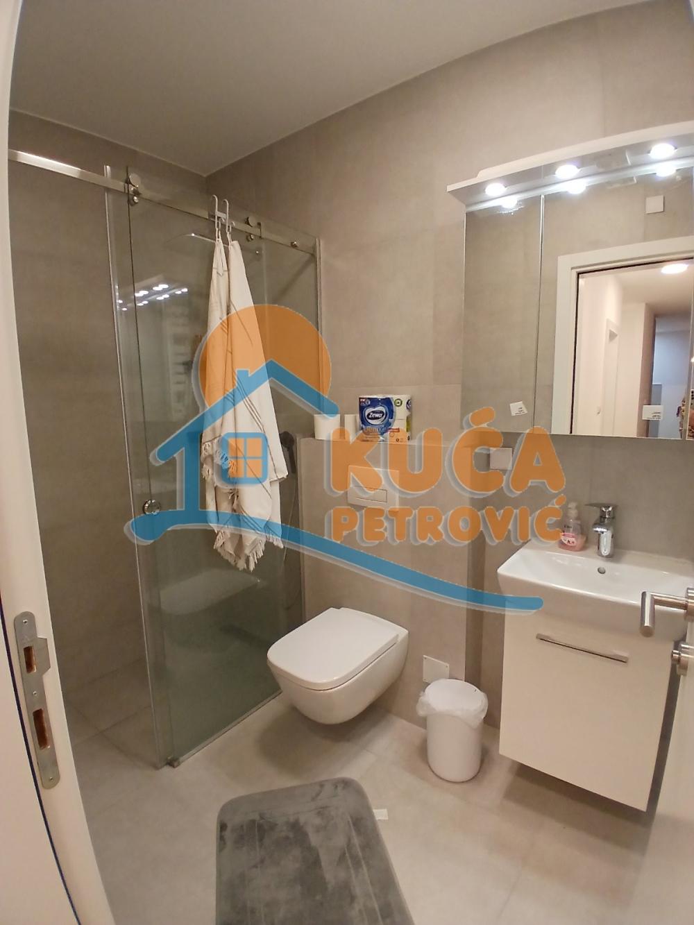 Slika 10 - Blagoja Parovića, Dvoiposoban stan za izdavanje, 76m2, 750€