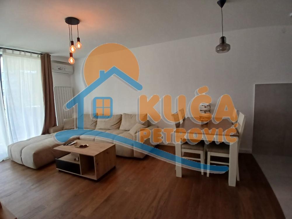 Slika 2 - Blagoja Parovića, Dvoiposoban stan za izdavanje, 76m2, 750€