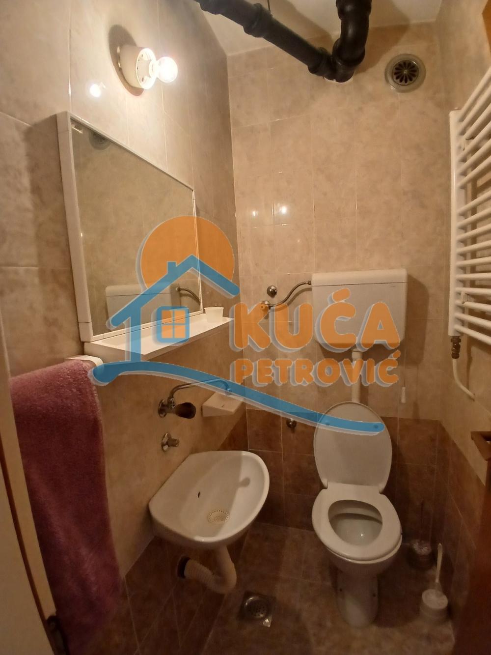 Slika 11 - Majakovskog, Dvoiposoban stan za izdavanje, 72m2, 500€