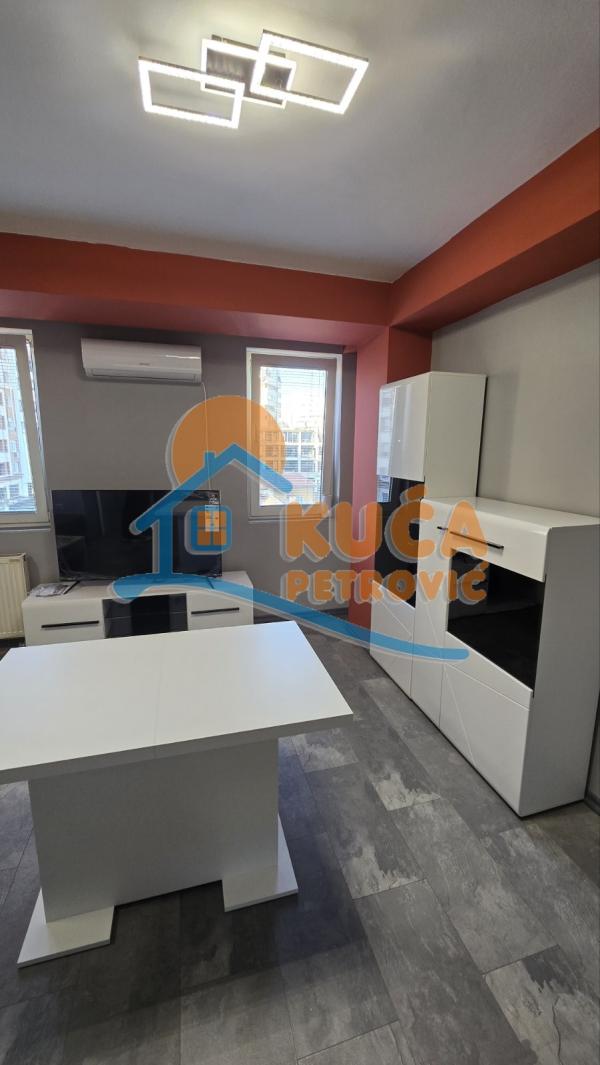 Slika 3 - 9. brigade, Jednoiposoban stan za izdavanje, 42m2, 380€