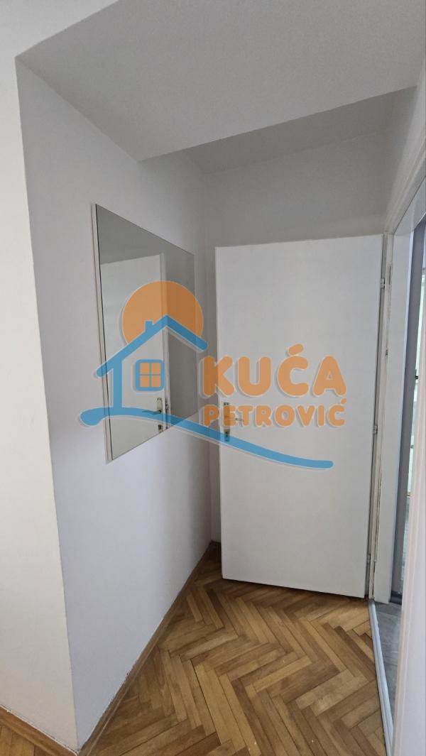 Slika 10 - 9. brigade, Jednoiposoban stan za izdavanje, 42m2, 380€